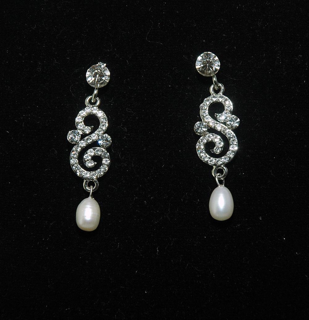 Art Deco Bridesmaids Crystal Earring Set Of 4 Pair - Wedding Bridal Party Jewelr